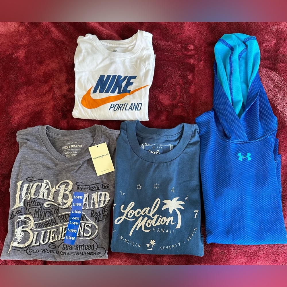 Lot of 3 boys tshirts (Nike/Lucky/Local Motion) and 1 thin UA hoody, xlnt cond